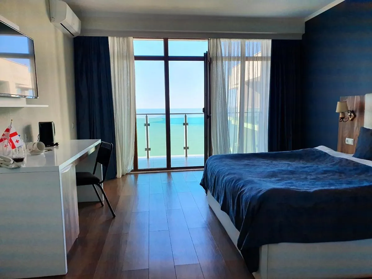 ****  באטומי The Fresh Wave Hotel גאורגיה